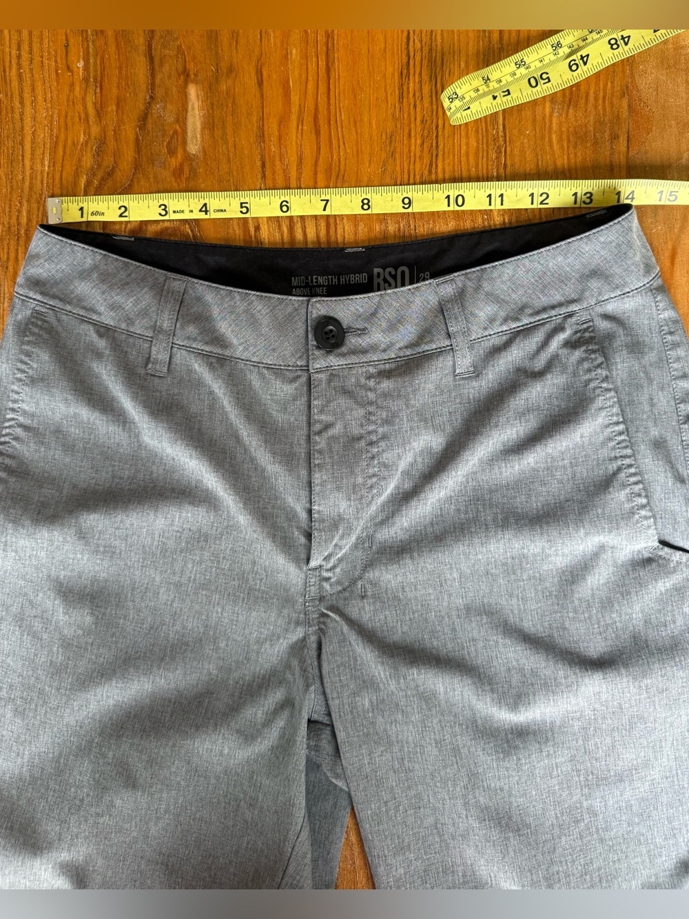 RSQ Men or Boy’s Gray Mid-Length Hybrid Submersible Shorts, 4 Way Stretch, 29 - Picture 4 of 7